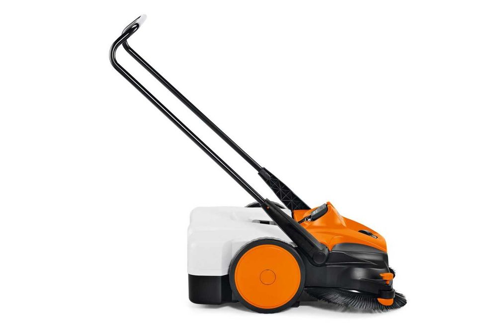 Mașină de măturat fără fir 36V Stihl KGA 770 Capacitate 3250 m²/h