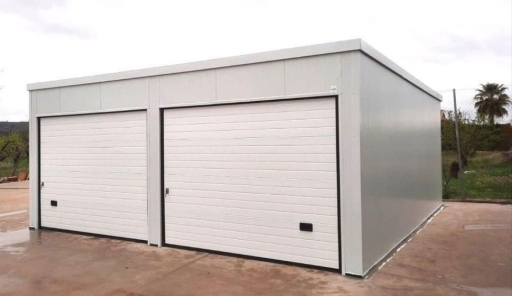 Case modulare din panouri sandwich