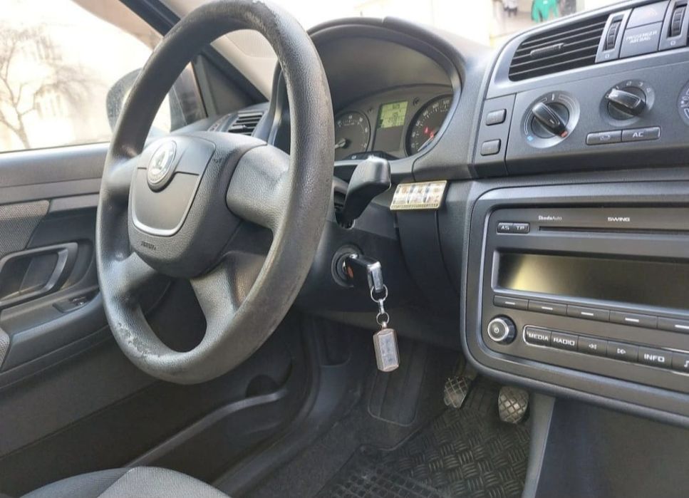 Skoda fabia 2012