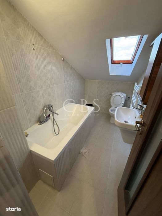 Exclusivitate!Com0%Ap 3 camere 53mp semidec,1 balcon,parcare cu CF Str