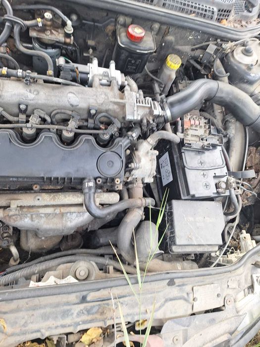 Dezmembrez alfa romeo 147 1.9jtd