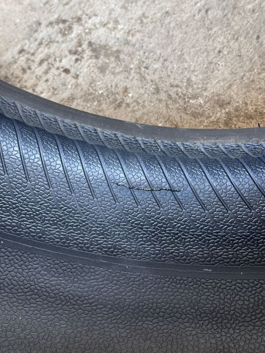 Летние шины 245/40 R18