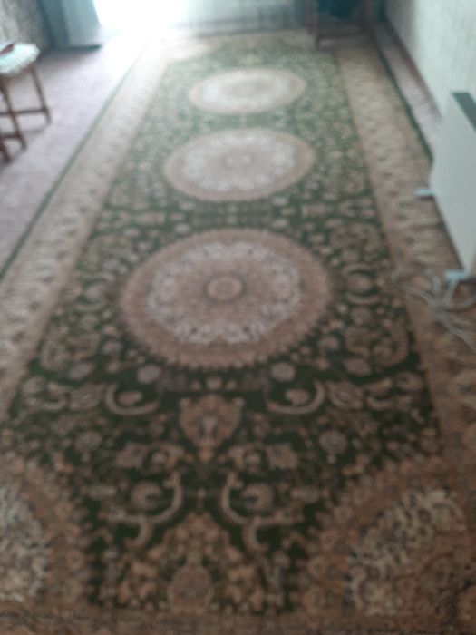 Продам ковёр шерстяной