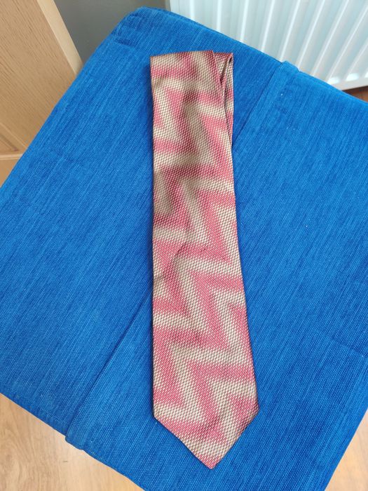 Cravata DKNY 100%silk