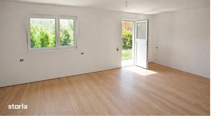 Casă cu priveliște panoramică, S+P+M, 5 camere, 3 băi, 700 mp teren