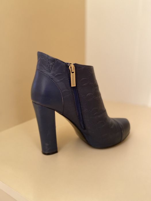 Ботильоны кожаные синии