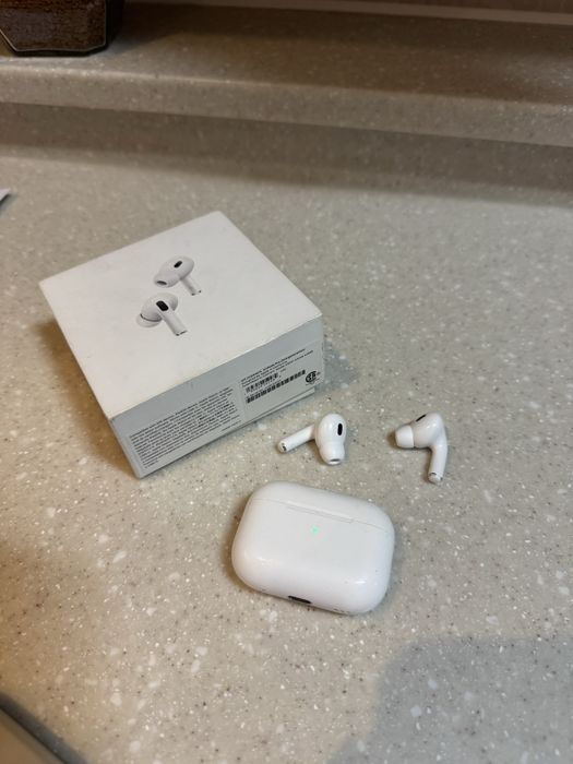 Air pods pro 2 .