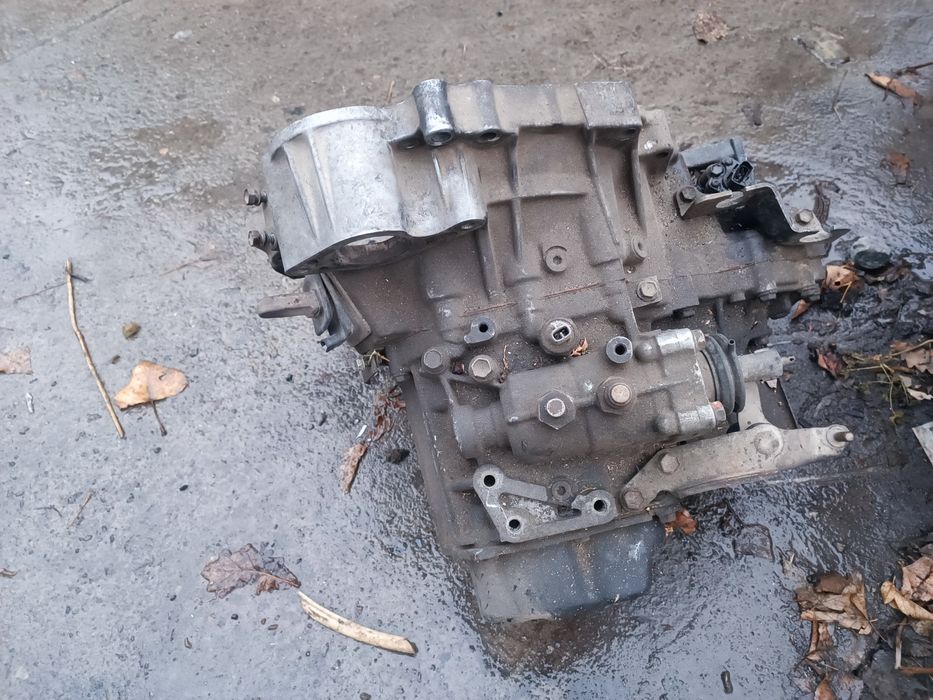 КПП Тойота Карина. Камри.