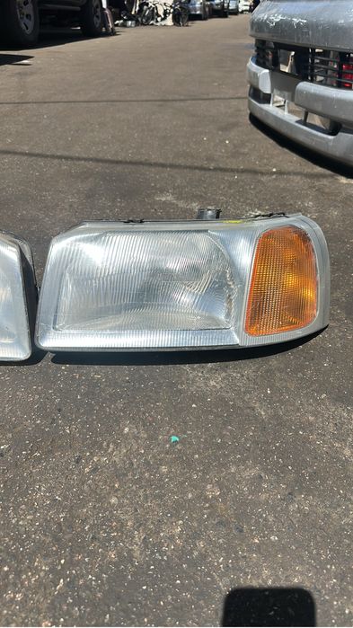 Фары на Land Rover Freelander