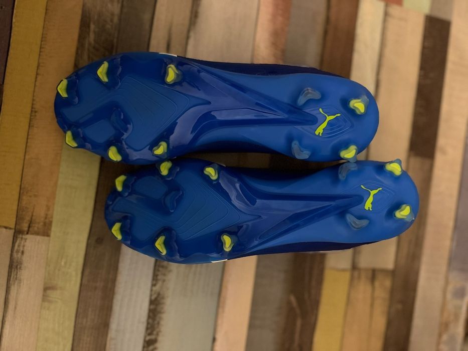 Ghete fotbal puma ultra ultimate 40,5