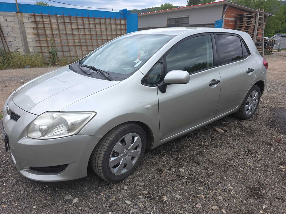 Toyota Auris 1.4 дизел/90 к.с /2007г- употребявана в добро състояние
