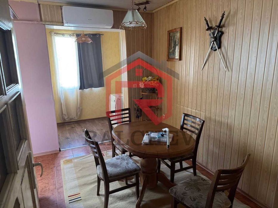 Тристаен апартамент под наем / Кайсиева градина