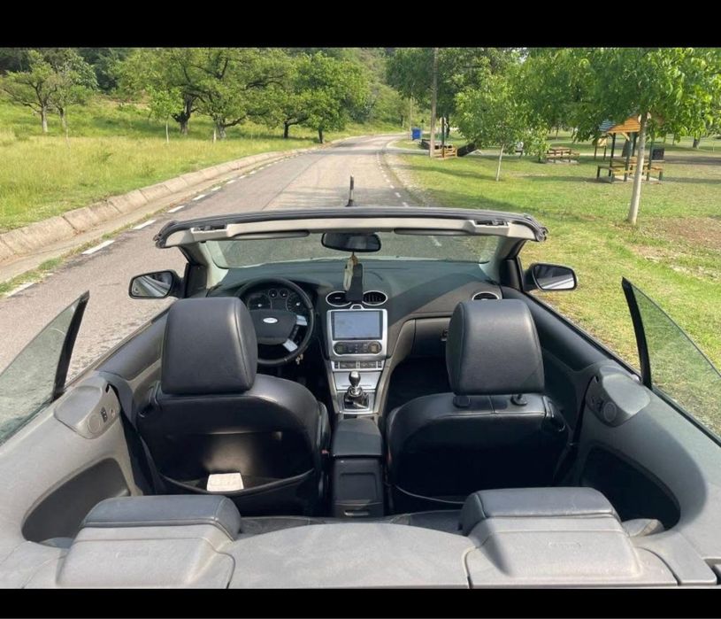 Ford Focus Cabrio 2