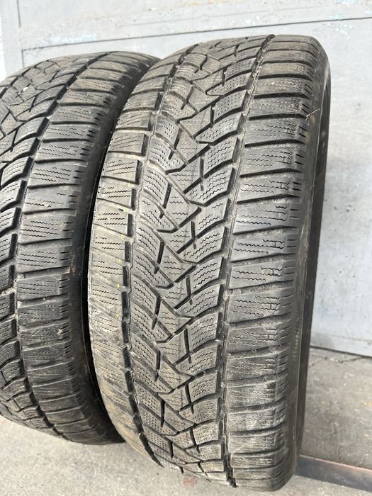 2 бр. зимни гуми 205/55/16 Dunlop 5,5 mm DOT 0519