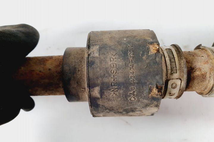 Planetara stanga fata 43474-42010 2.2 d Toyota RAV4 3 (XA30)  [din 2005 pana  2010] seria