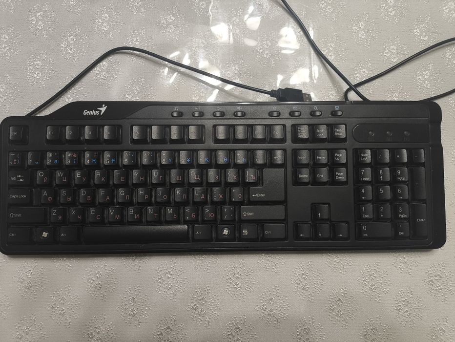 Клавиатура Genius