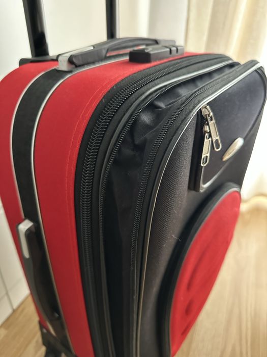 Valiză calatorie cu roti