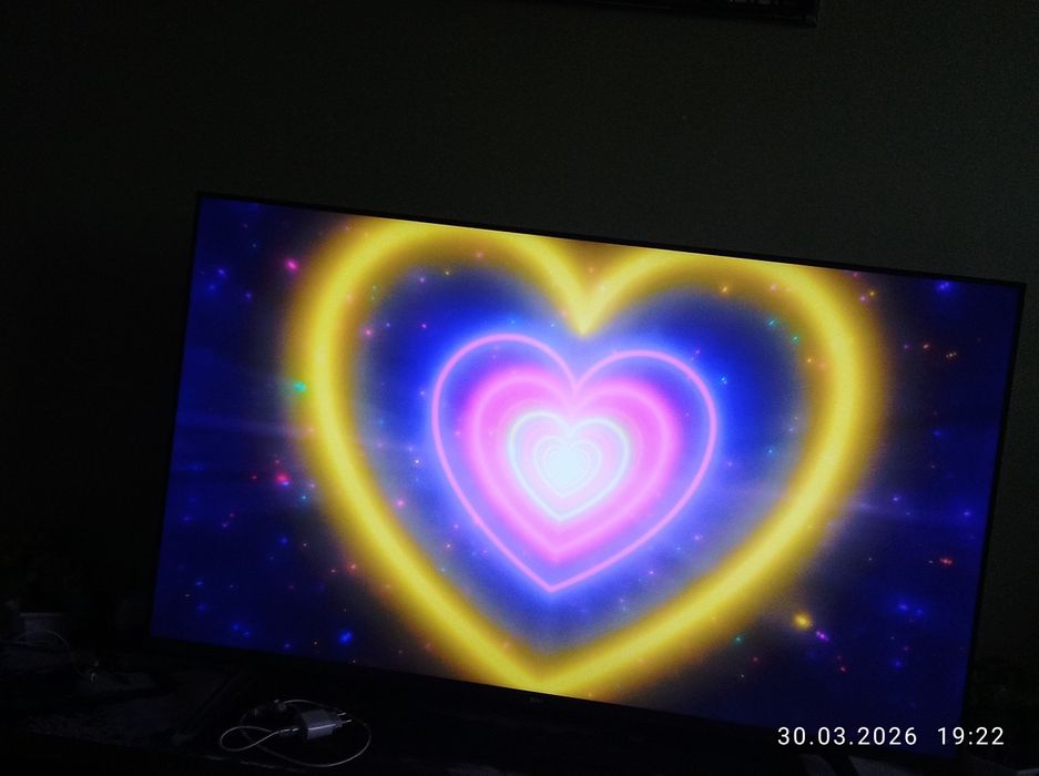 Продам телевизор