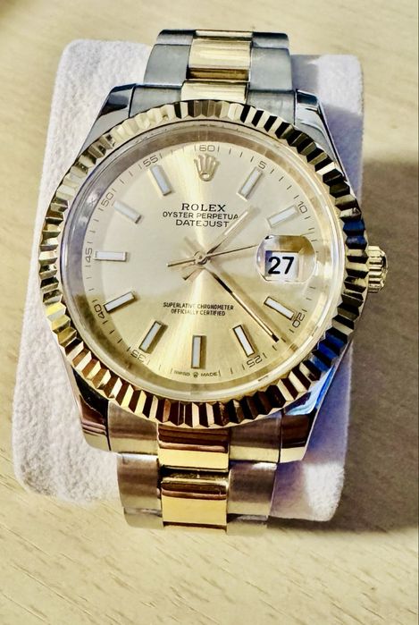 Vand ceas suflat cu aur 18k