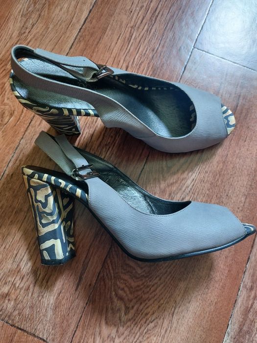 Продам женские обуви