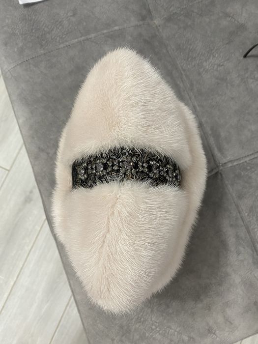 Продам норковую шапку