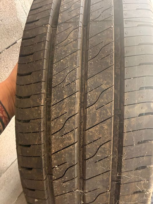 Goodyear 215/65 R16C Noi