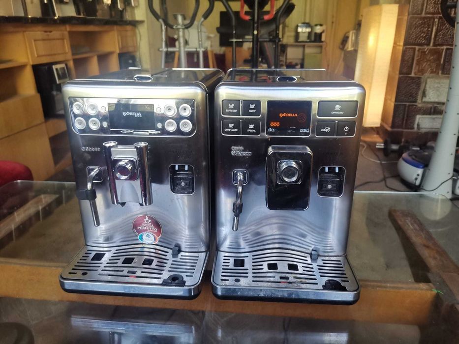 Aparat de cafea cu boabe Saeco Exprelia EVO