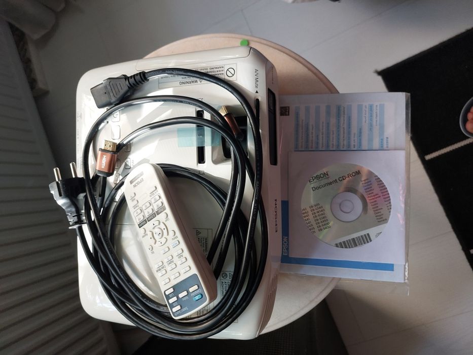 videoproiector Epson EB-X18