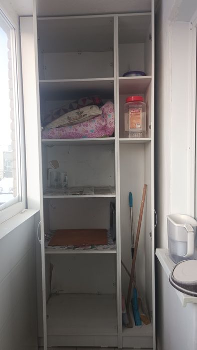 Продам два шкафа