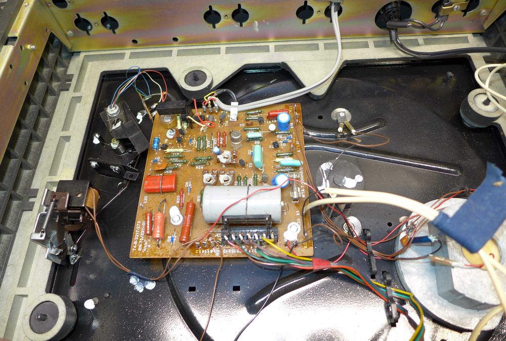 Качествен грамофон Unitra G 602 /1981г. от   комплекта Студио 2