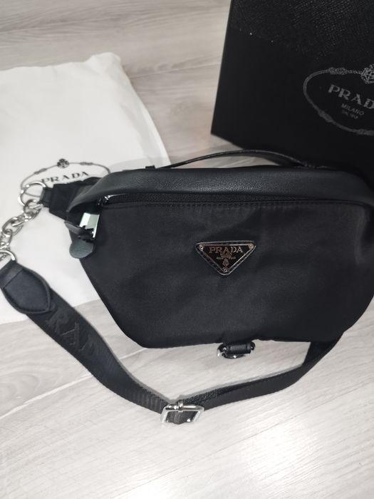 Дамски чанта Prada