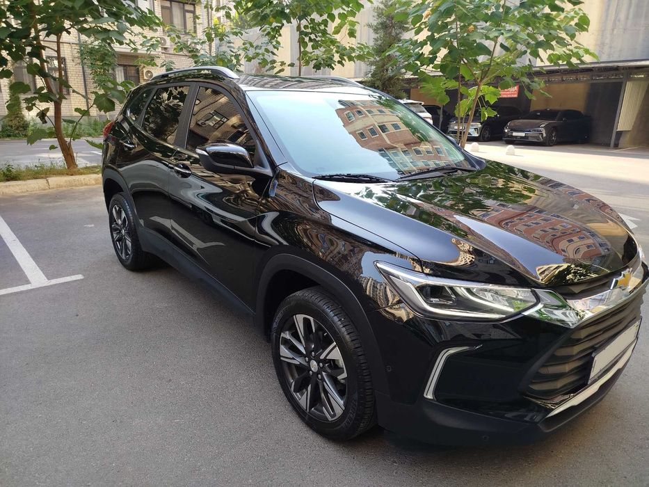 TRACKER 2 PREMIER, 2023 г.в. BLACK, пробег - 42,300km (без ДТП)