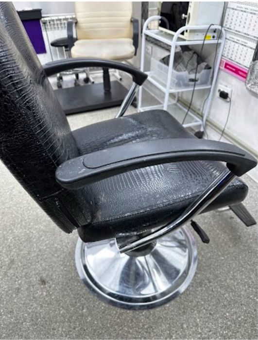 Мебель для парикмахерской бу