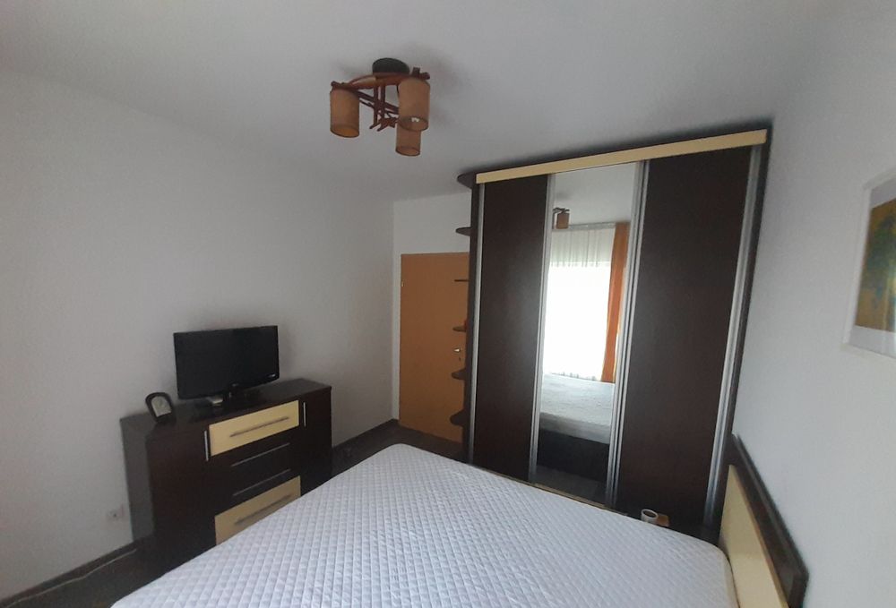 Inchiriez Apartament
