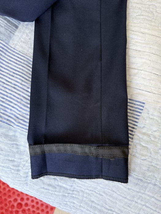 Продам школьный детский костюм