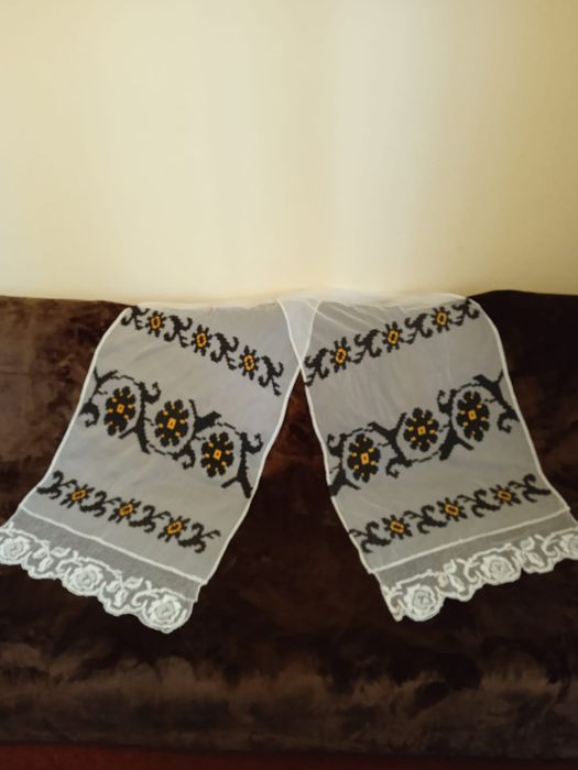 Batic casmir cu franjuri,Stergare Transilvania,Costum popular fete