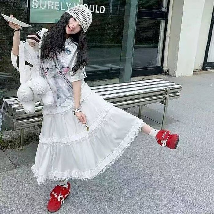 8yoshdan 16yoshgacha qizlaga Guanjo kiyimlari sfati luks