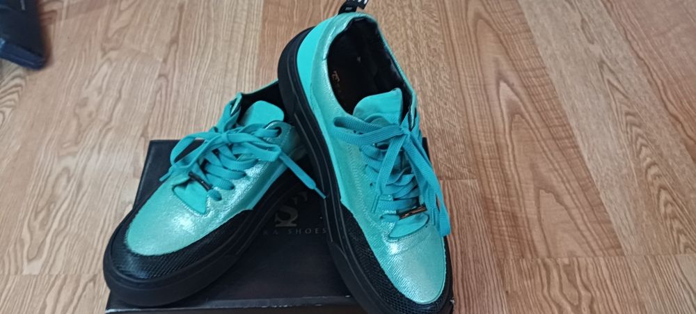 Сникърси,кецове,маратонки  Tara Shoes Пещера