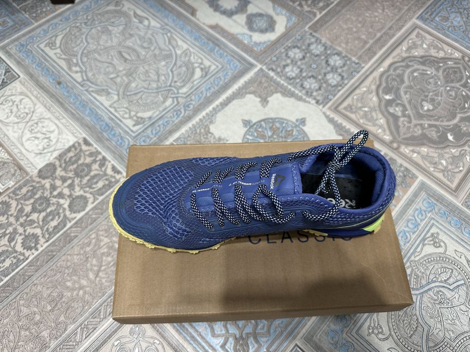 Продам кросовки reebok