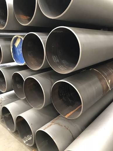 Teava otel laminata și sudata 
Gama noastră de țevi laminate include o