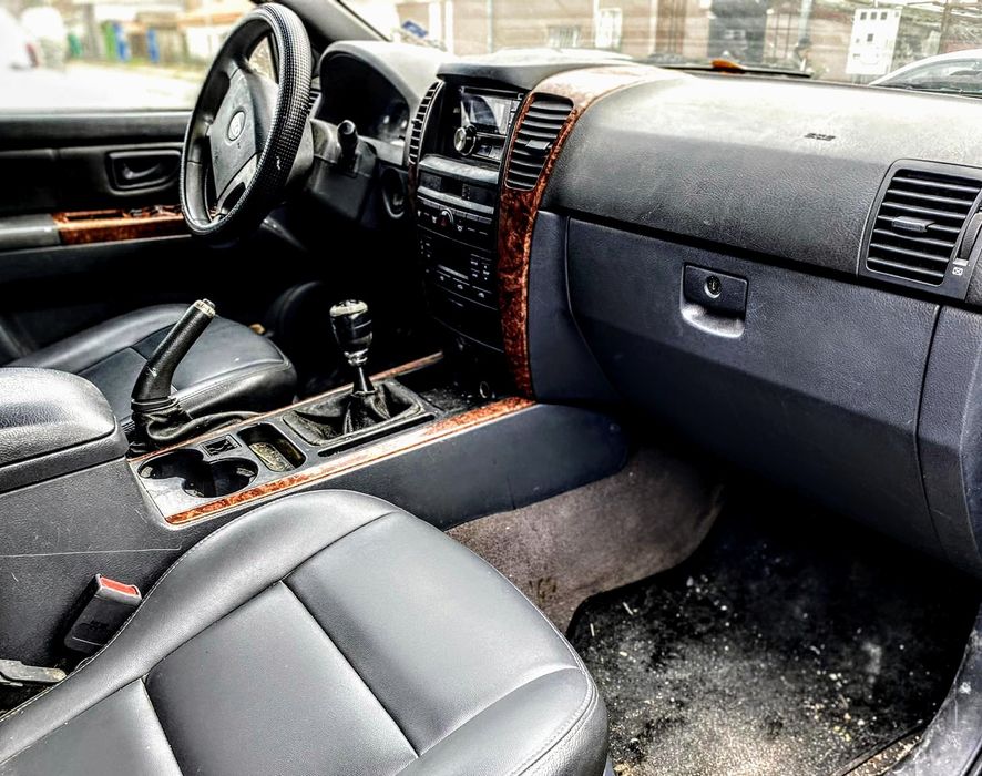 Киа Соренто Глава  Дюза Турбо Броня Двигател Главина Полуоска Фар Стоп