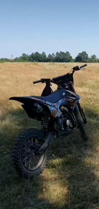 De vanzare moto cros kxd 140 cc