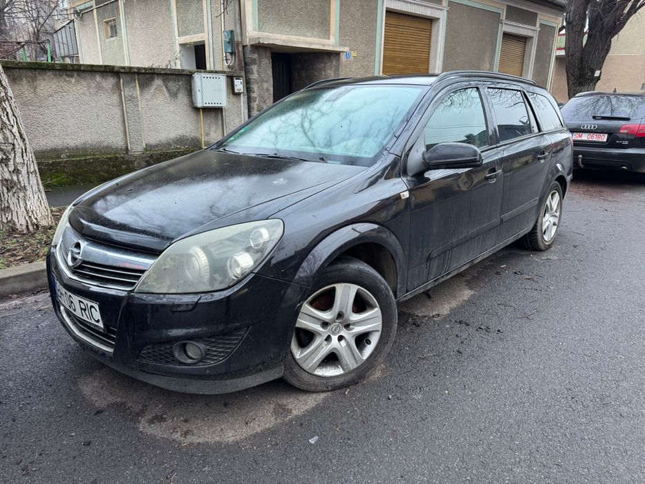 Opel Astra 1.6               .