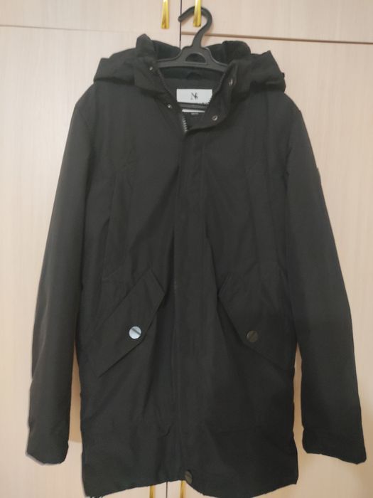 Продам осеннюю куртку