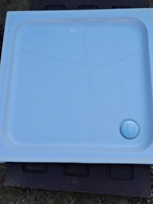 Vind cadita dus noua