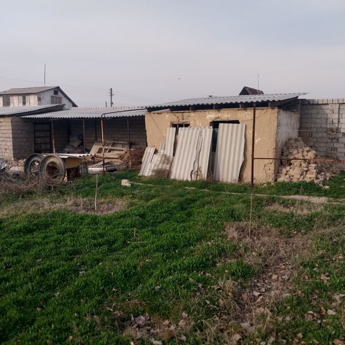 Продаётся дачный участок .