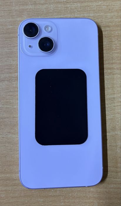Продам Iphone 14