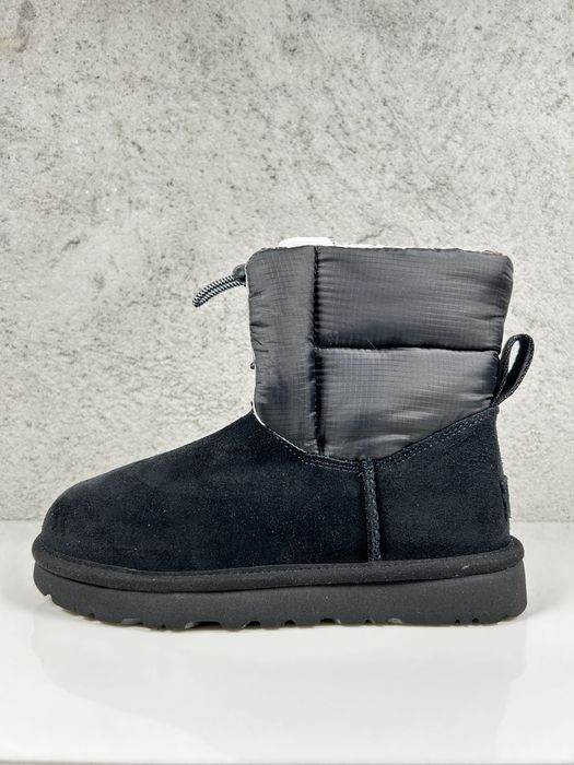 UGG Classic Maxi Toggle Boot Black