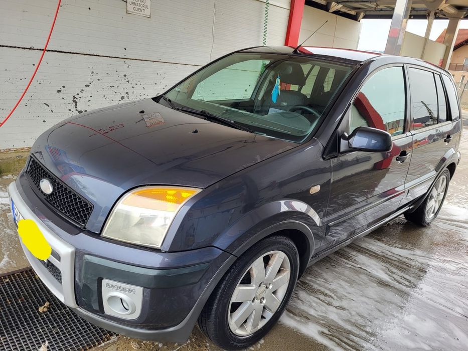 Vând Ford Fusion + 1.6 Tdi