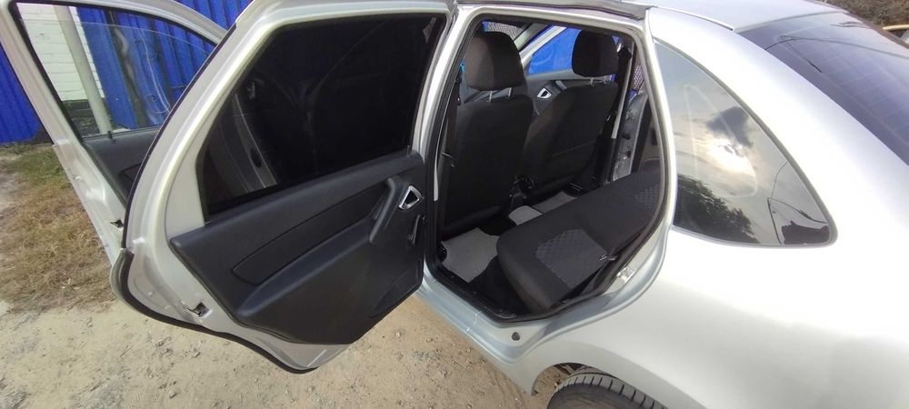 Лада гранта седан